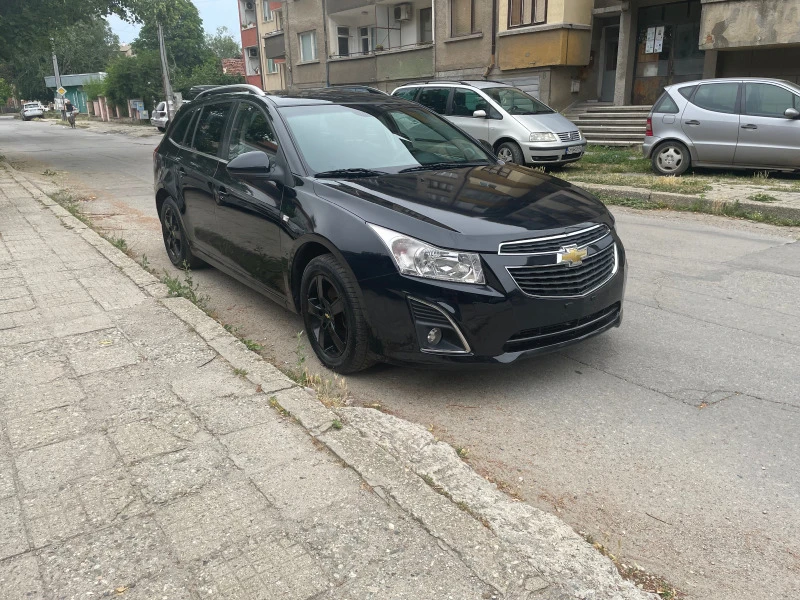 Chevrolet Cruze 2.0 163hp facelift много запазен автомобил, снимка 1 - Автомобили и джипове - 46924520