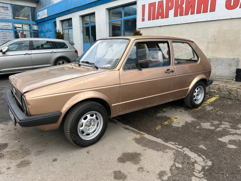 VW Golf, снимка 1 - Автомобили и джипове - 46690987