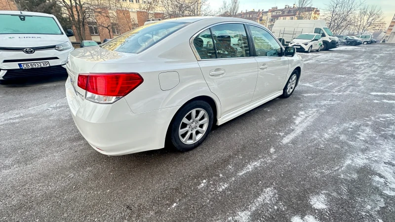 Subaru Legacy 2, 0 AWD, Avtomat, снимка 3 - Автомобили и джипове - 48598290