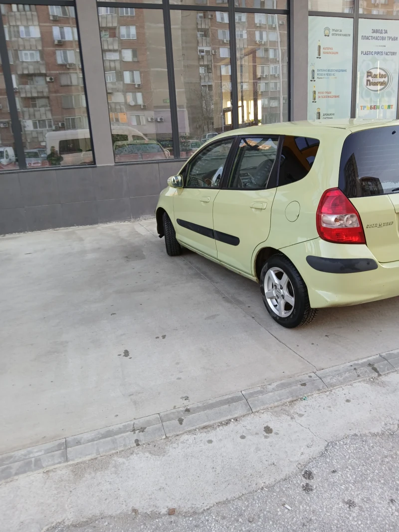 Honda Jazz 1.4, снимка 5 - Автомобили и джипове - 48639313