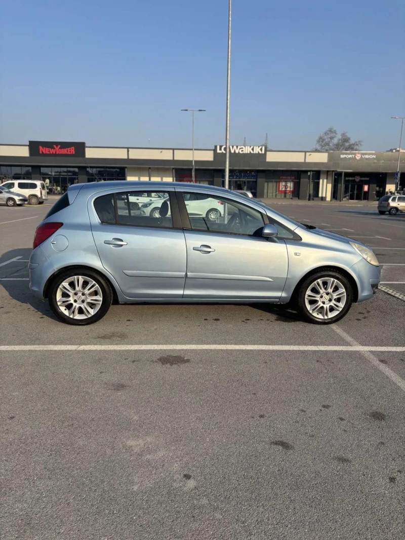 Opel Corsa 1.4i Cosmo, снимка 6 - Автомобили и джипове - 49274518