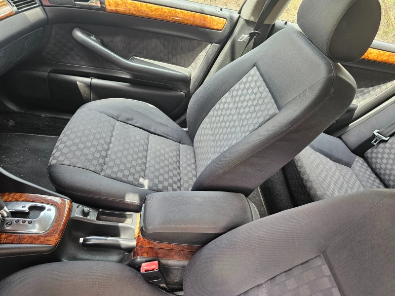 Audi A6 2.5 tdi, снимка 15 - Автомобили и джипове - 50590836