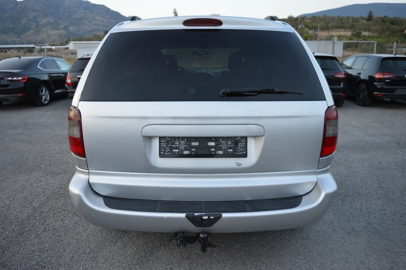 Chrysler Voyager 2.8CRDI-FULL EKSTRI, снимка 6 - Автомобили и джипове - 51609227