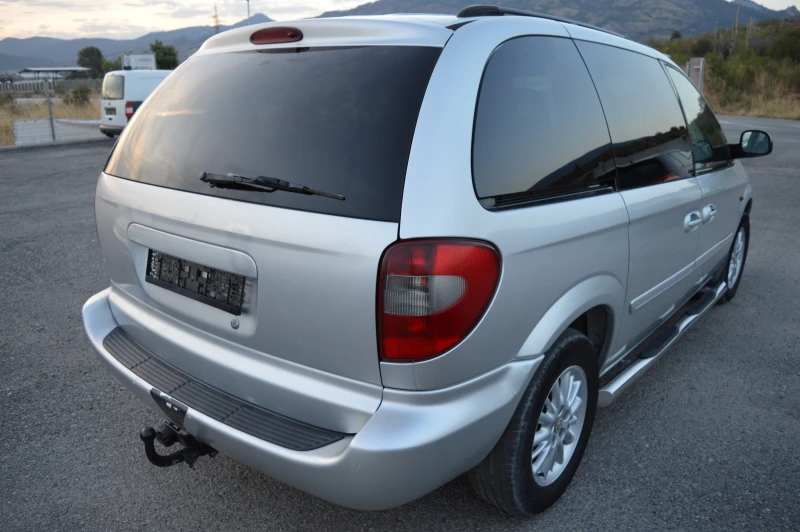 Chrysler Voyager 2.8CRDI-FULL EKSTRI, снимка 5 - Автомобили и джипове - 51609227