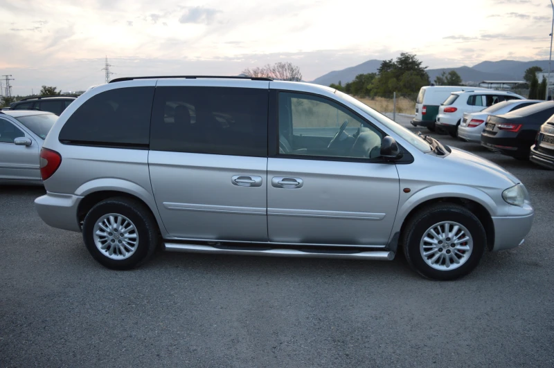 Chrysler Voyager 2.8CRDI-FULL EKSTRI, снимка 4 - Автомобили и джипове - 51609227
