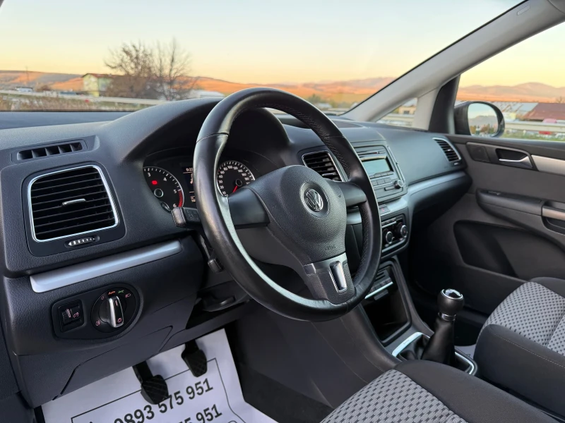 VW Sharan 2.0-TDI-4-MOTION-LED-XENON-BI XENON-PARKTRONIK-TOP, снимка 7 - Автомобили и джипове - 52262725