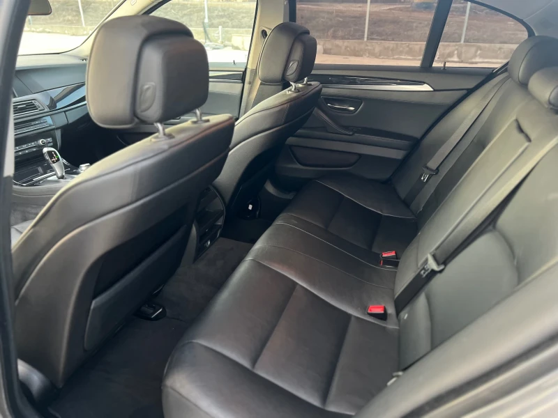 BMW 530 F10/ 3.0D/ Navi, снимка 9 - Автомобили и джипове - 52588194