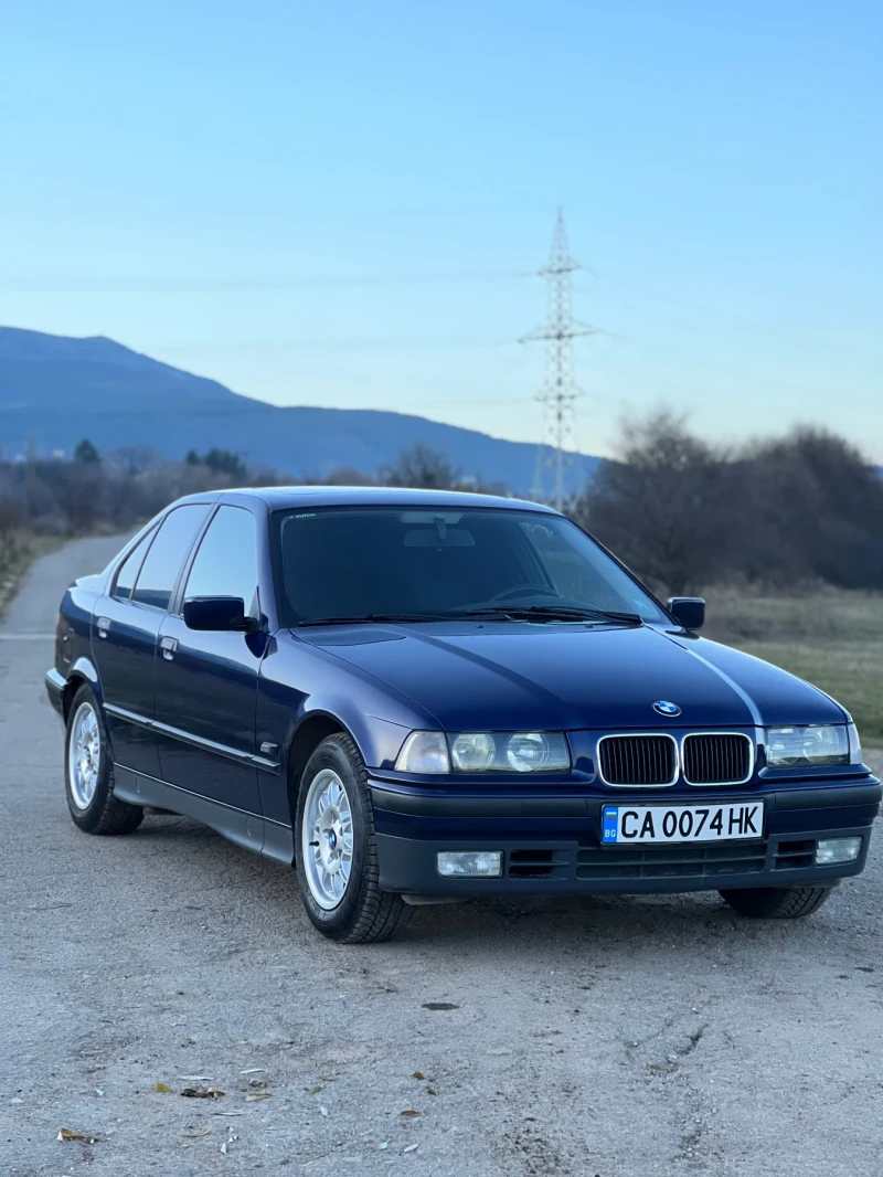 BMW 316 УНИКАТ 100 Хил км , снимка 3 - Автомобили и джипове - 52805751