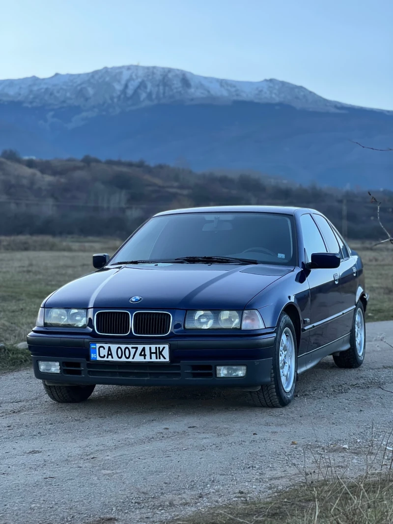 BMW 316 УНИКАТ 100 Хил км , снимка 2 - Автомобили и джипове - 52805751