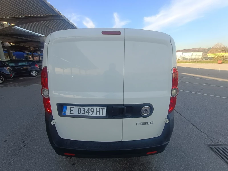 Fiat Doblo 1.4 16v 95hp, снимка 5 - Автомобили и джипове - 53105353
