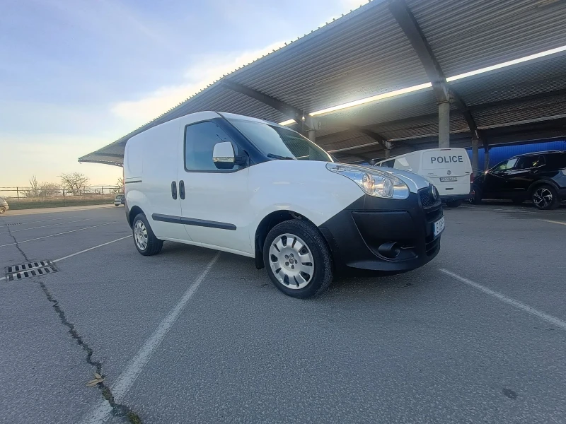 Fiat Doblo 1.4 16v 95hp, снимка 6 - Автомобили и джипове - 53105353