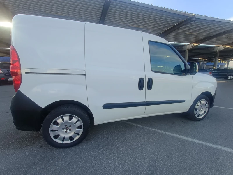 Fiat Doblo 1.4 16v 95hp, снимка 7 - Автомобили и джипове - 53105353