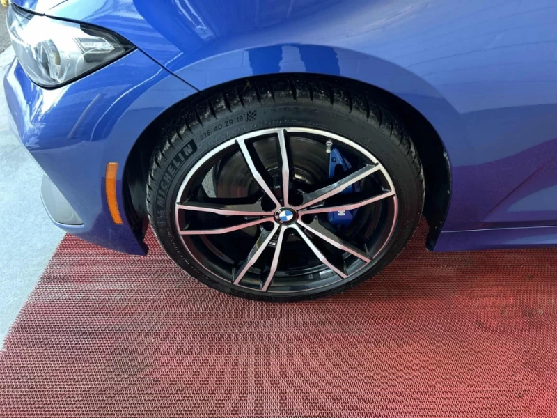 BMW 330 M-pkg* Shadow* Harman/Kardon* Подгрев* Пано* Ambie, снимка 6 - Автомобили и джипове - 53260086