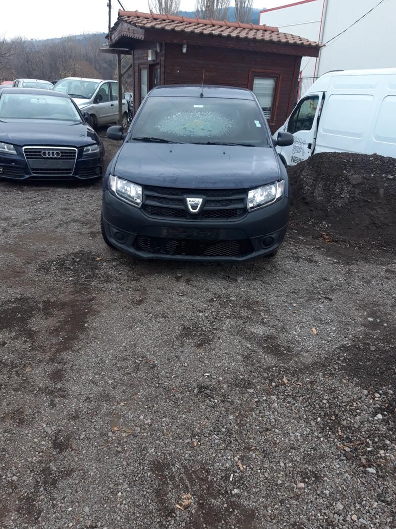 Dacia Sandero 1.2 16v НА ЧАСТИ