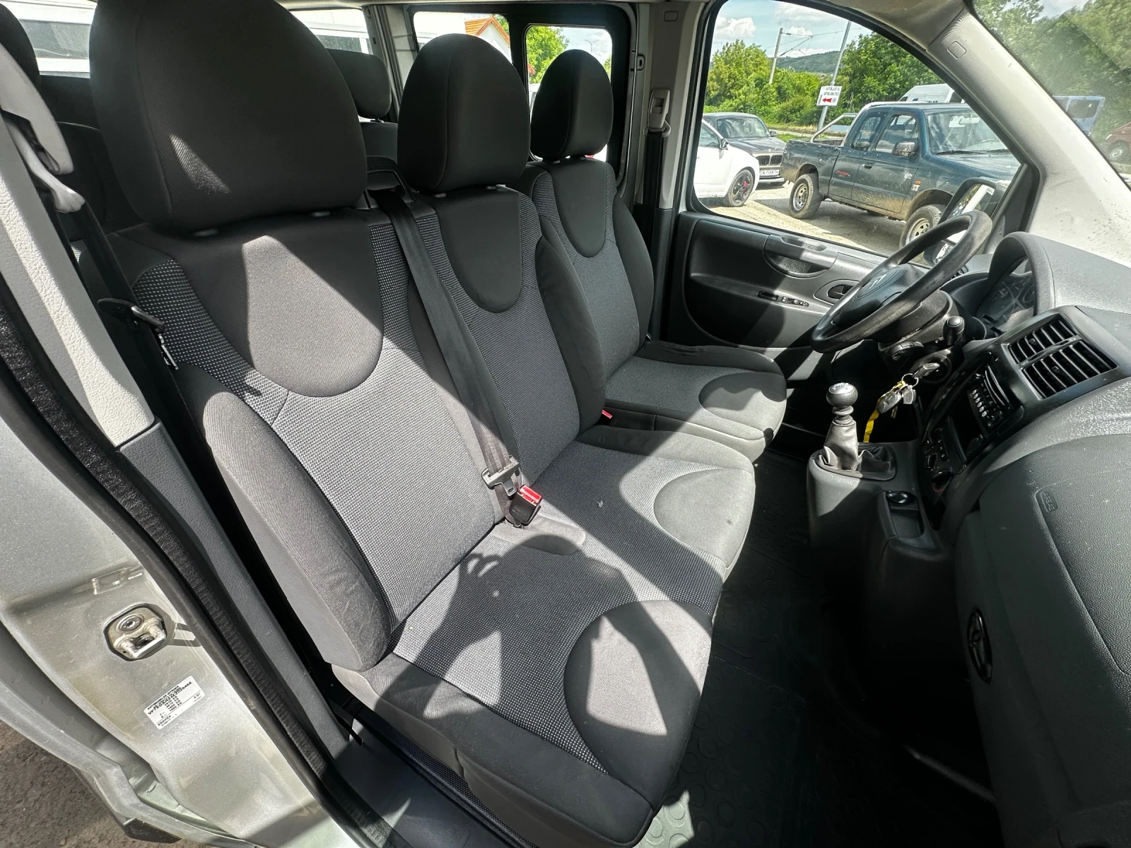 Citroen Jumpy 2.0HDI/ 9 МЕСТА - изображение 10
