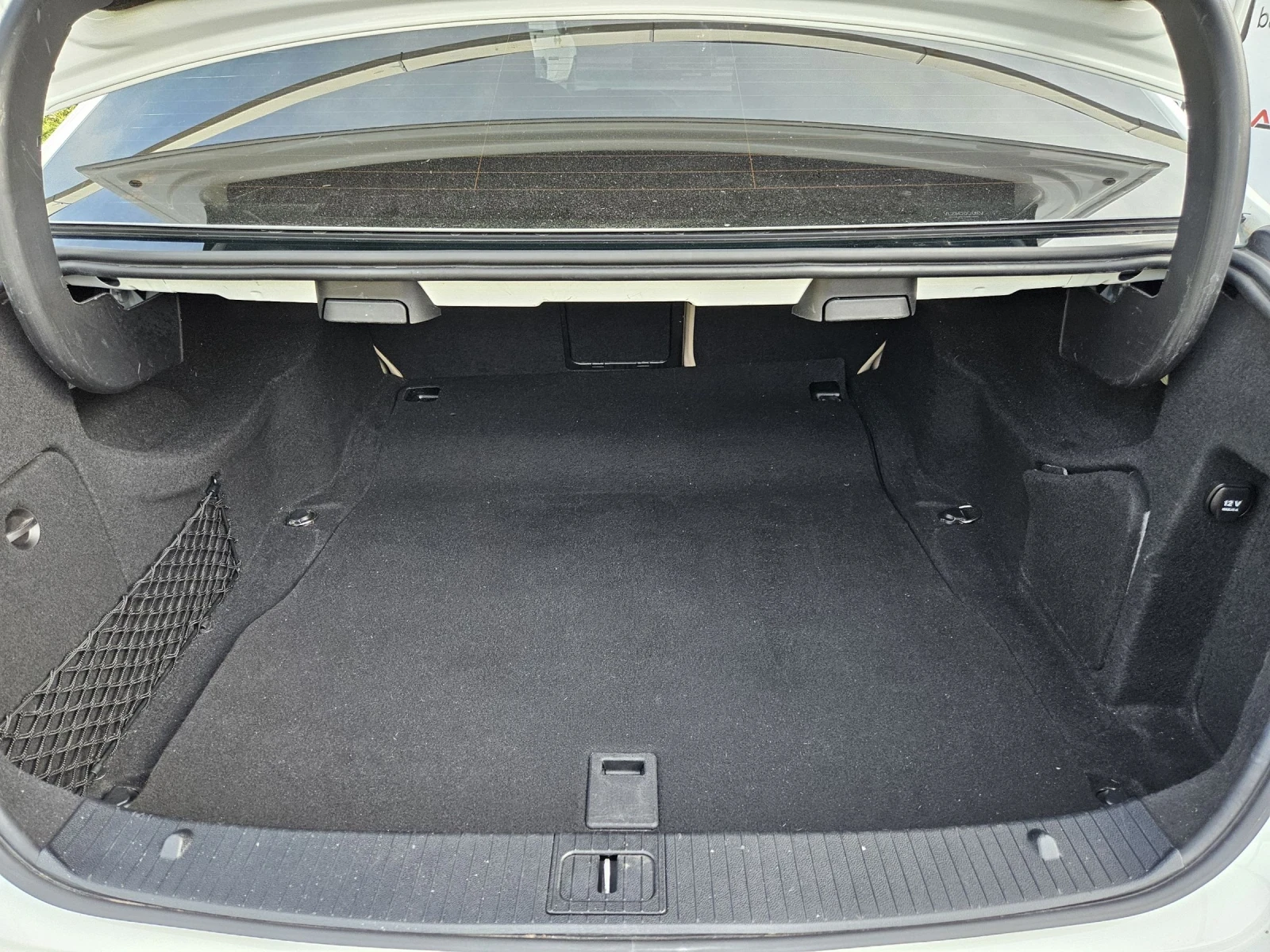 Mercedes-Benz E 250 2.2CDI-204кс= АMG LINE= 158.000km= PANO= H&K= KEYL - изображение 10