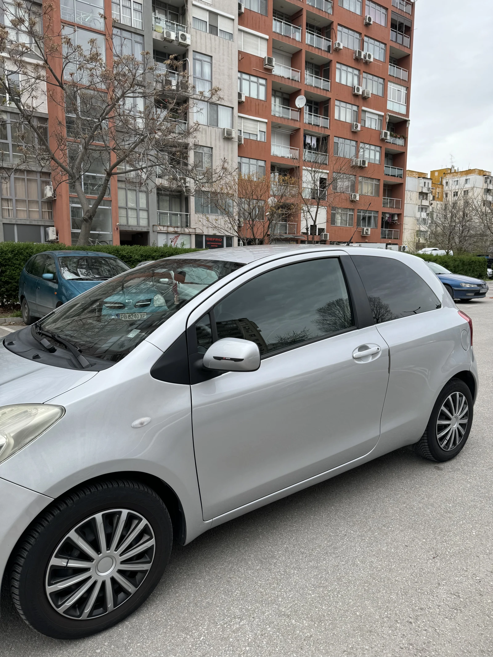 Toyota Yaris  - изображение 3