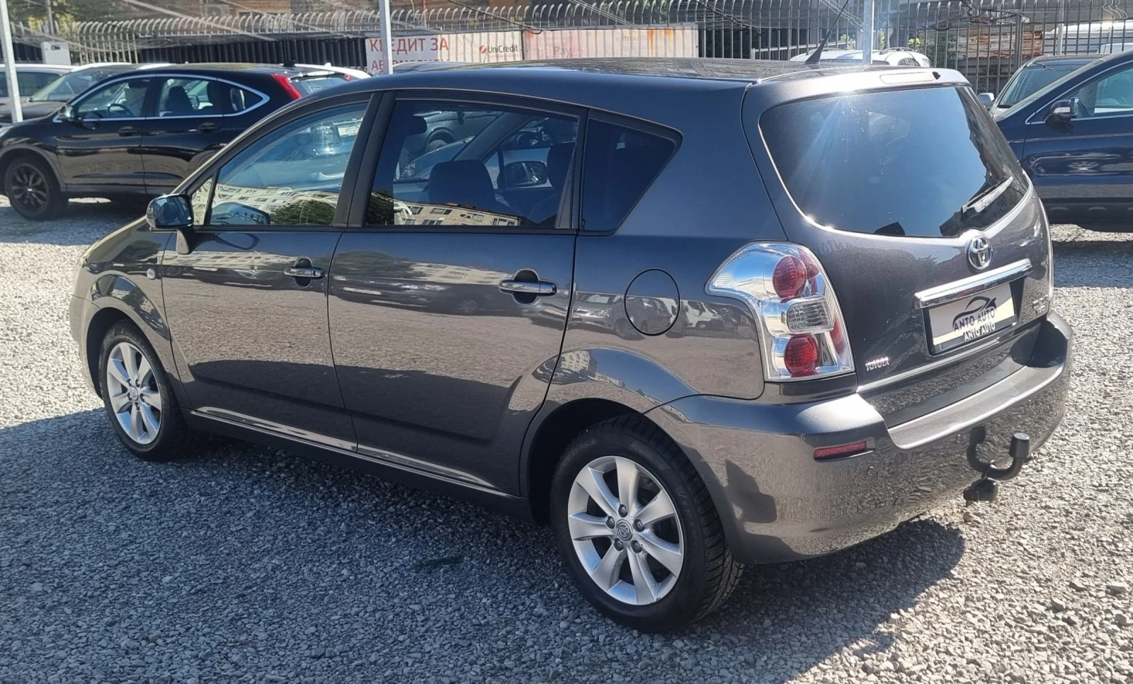 Toyota Corolla verso 1.8  VVT-i Фейслифт, Кожа, Навигация! - изображение 7