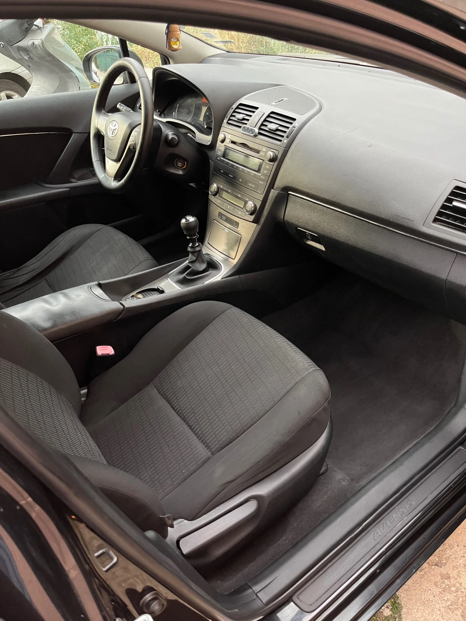 Toyota Avensis 2.2 D4D | Mobile.bg — изображение 6