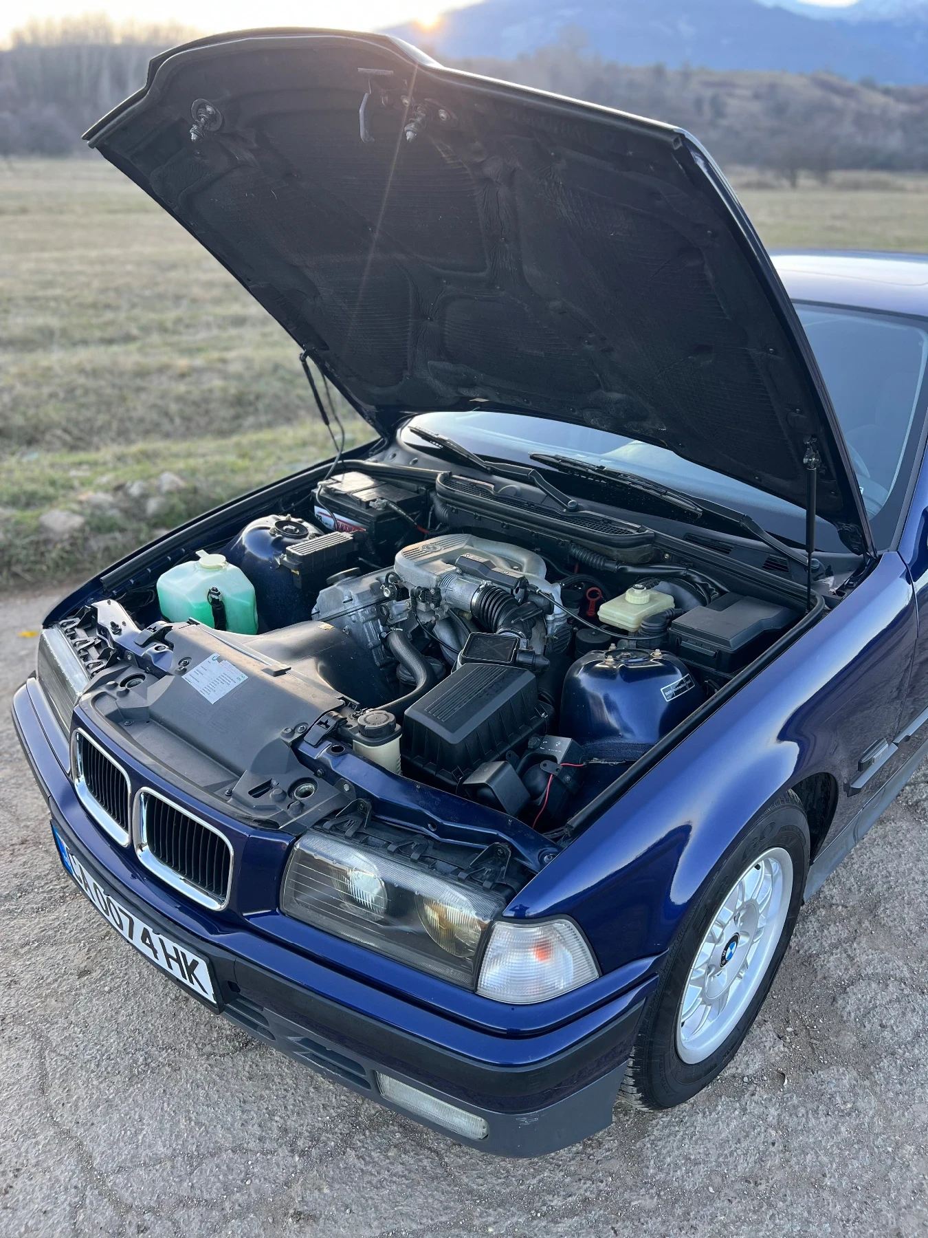 BMW 316 УНИКАТ 100 Хил км  - изображение 10