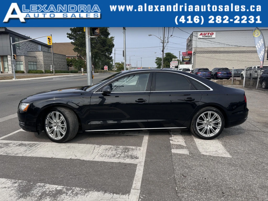 Audi A8 * 4.2 Long body * CARFAX * ЦЕНА ДО БГ - изображение 2