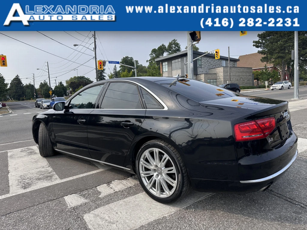 Audi A8 * 4.2 Long body * CARFAX * ЦЕНА ДО БГ - изображение 3
