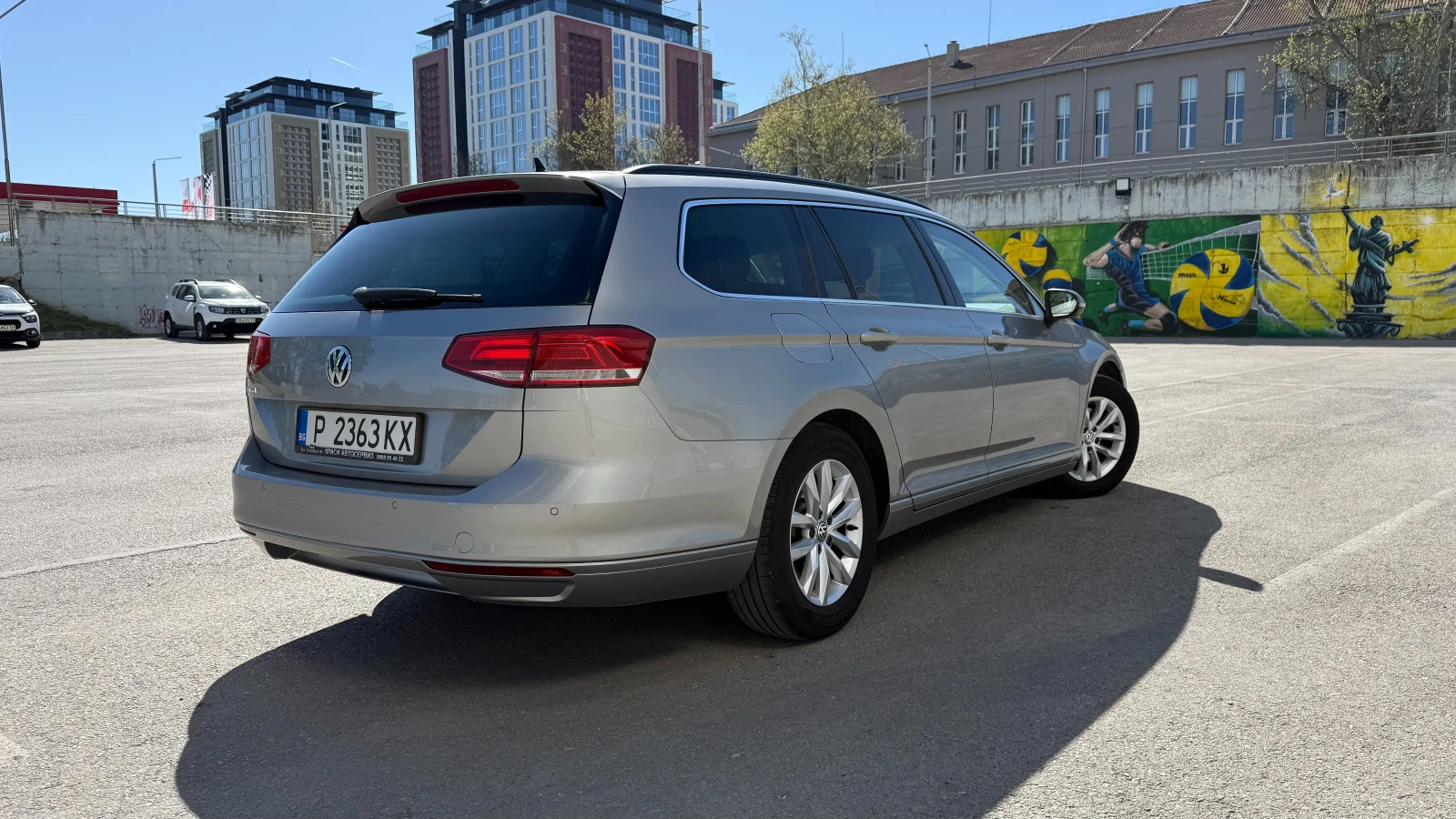 VW Passat 2.0 TDI, снимка 3 - Автомобили и джипове - 53776770