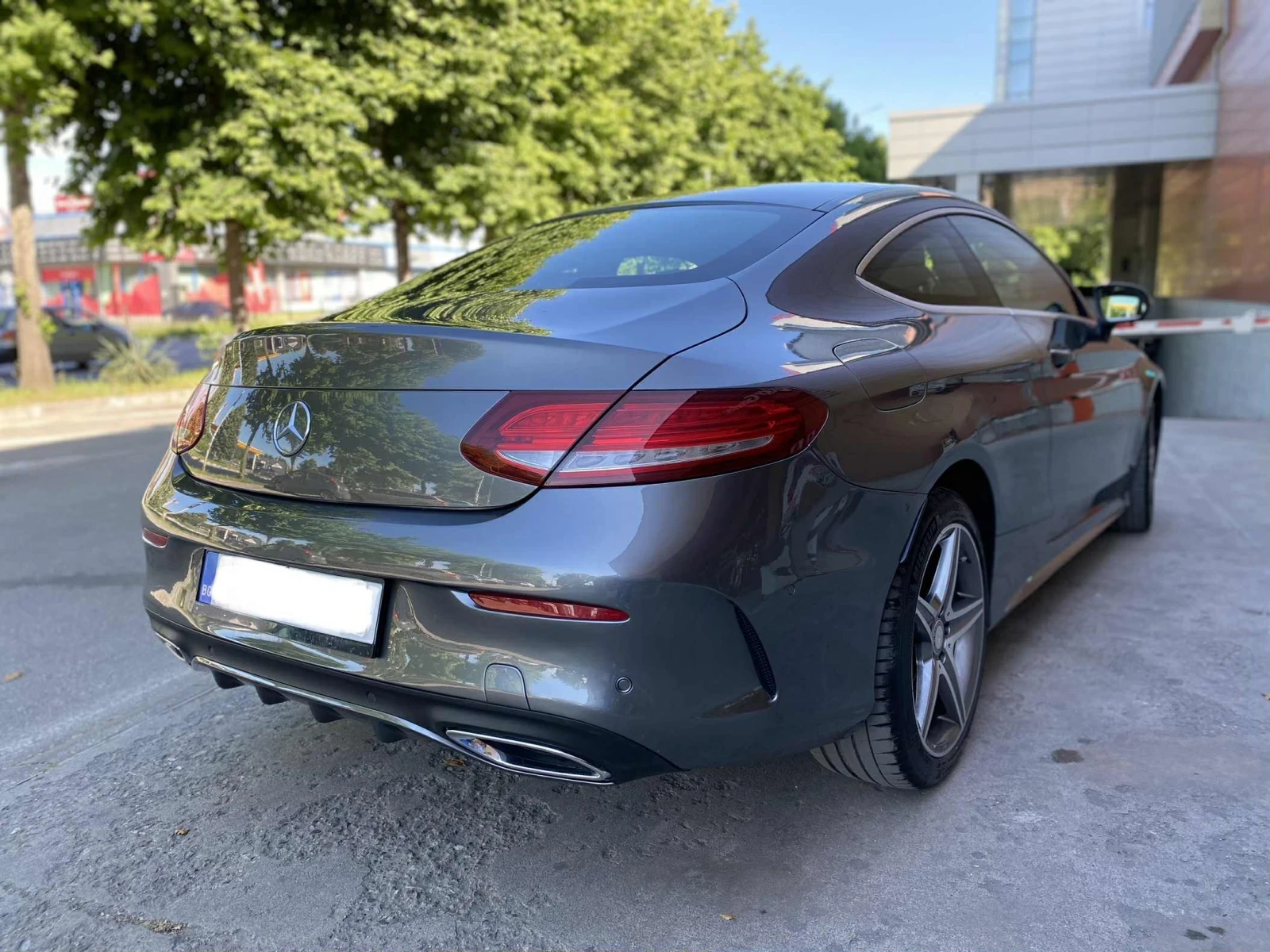 Mercedes-Benz C 220 AMG / 4-MATIC / CAM360 / PANO / 9G | Mobile.bg � ����������� 5