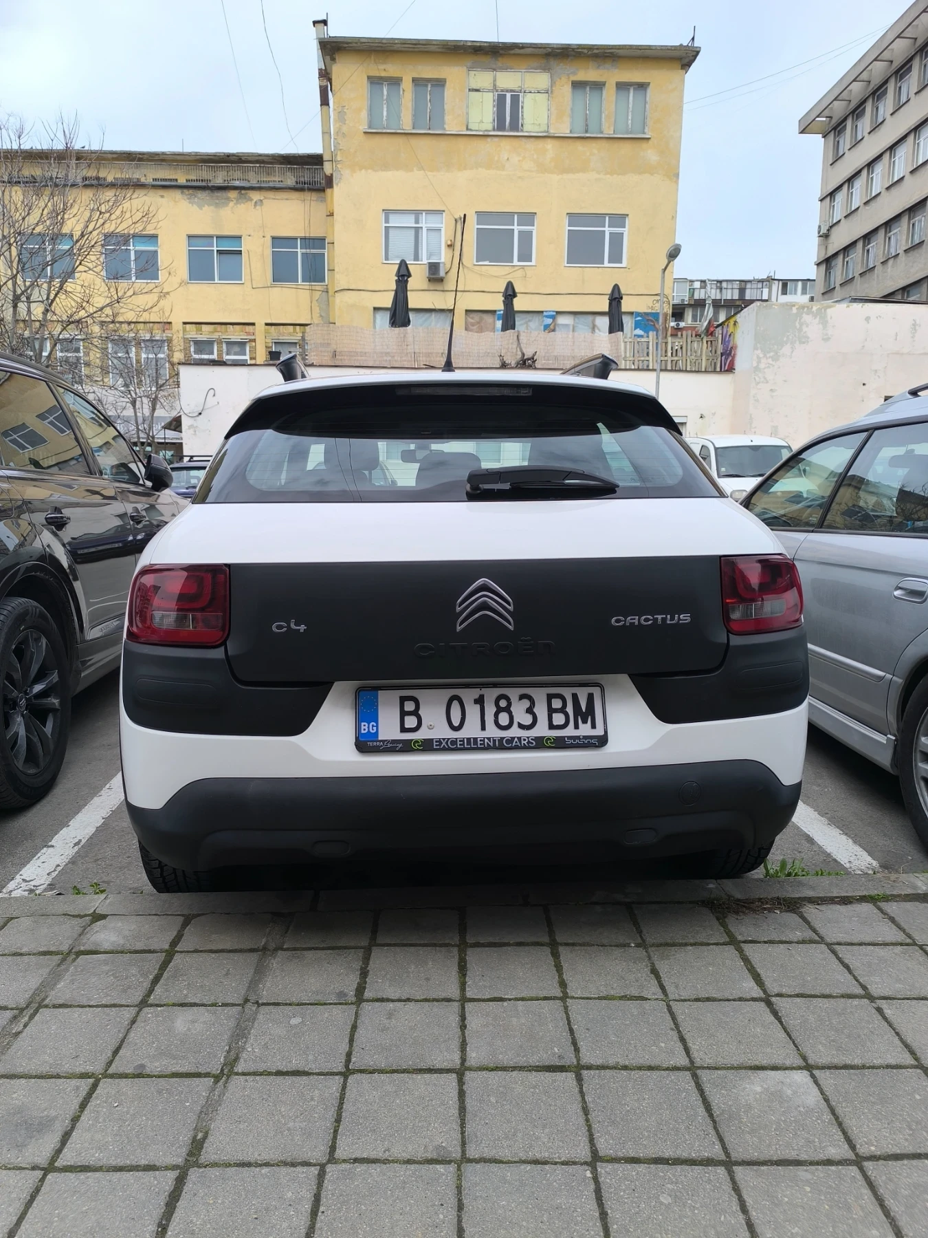 Citroen C4 Cactus, снимка 4 - Автомобили и джипове - 53795660