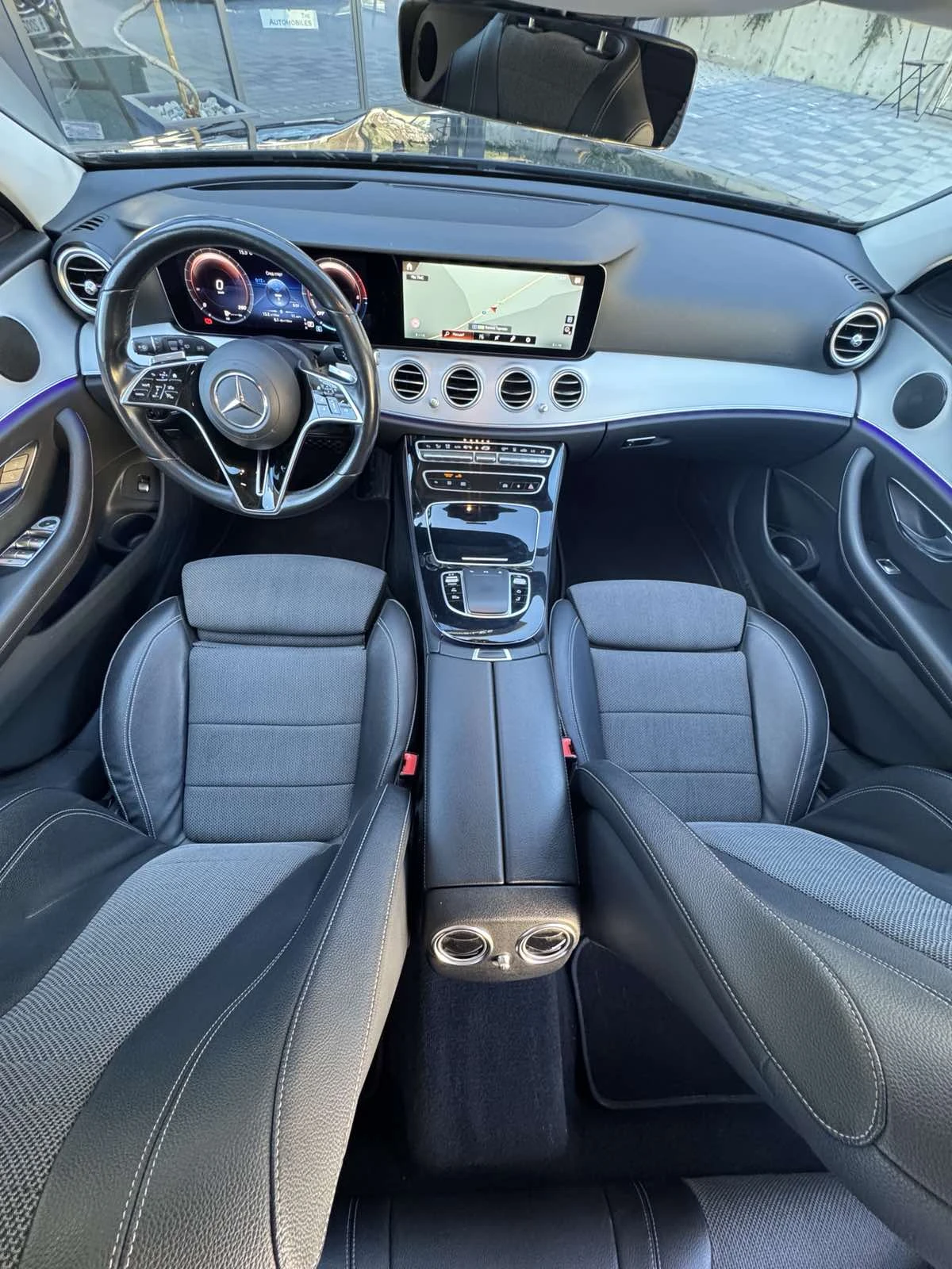 Mercedes-Benz E 300 DE, снимка 13 - Автомобили и джипове - 53826415