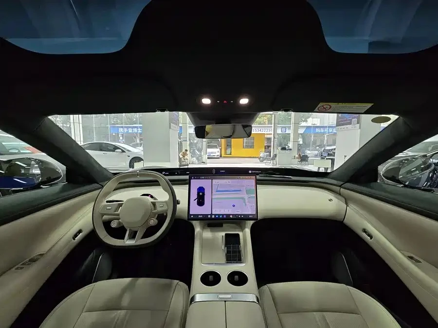 Xiaomi YU7 Max 101.7 kWh, снимка 10 - Автомобили и джипове - 53887693