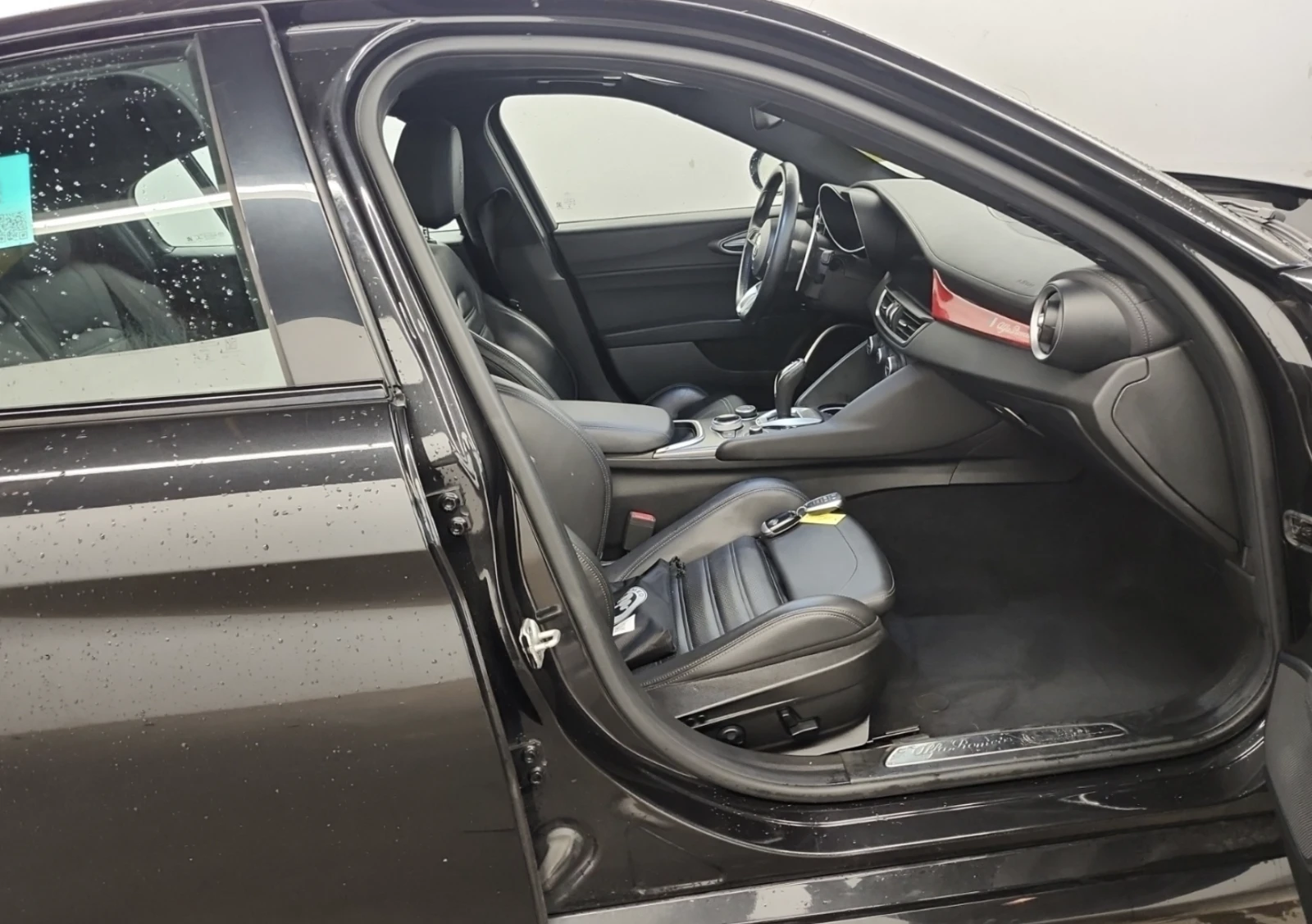 Alfa Romeo Giulia VELOCE* CARFAX* , снимка 14 - Автомобили и джипове - 53991265