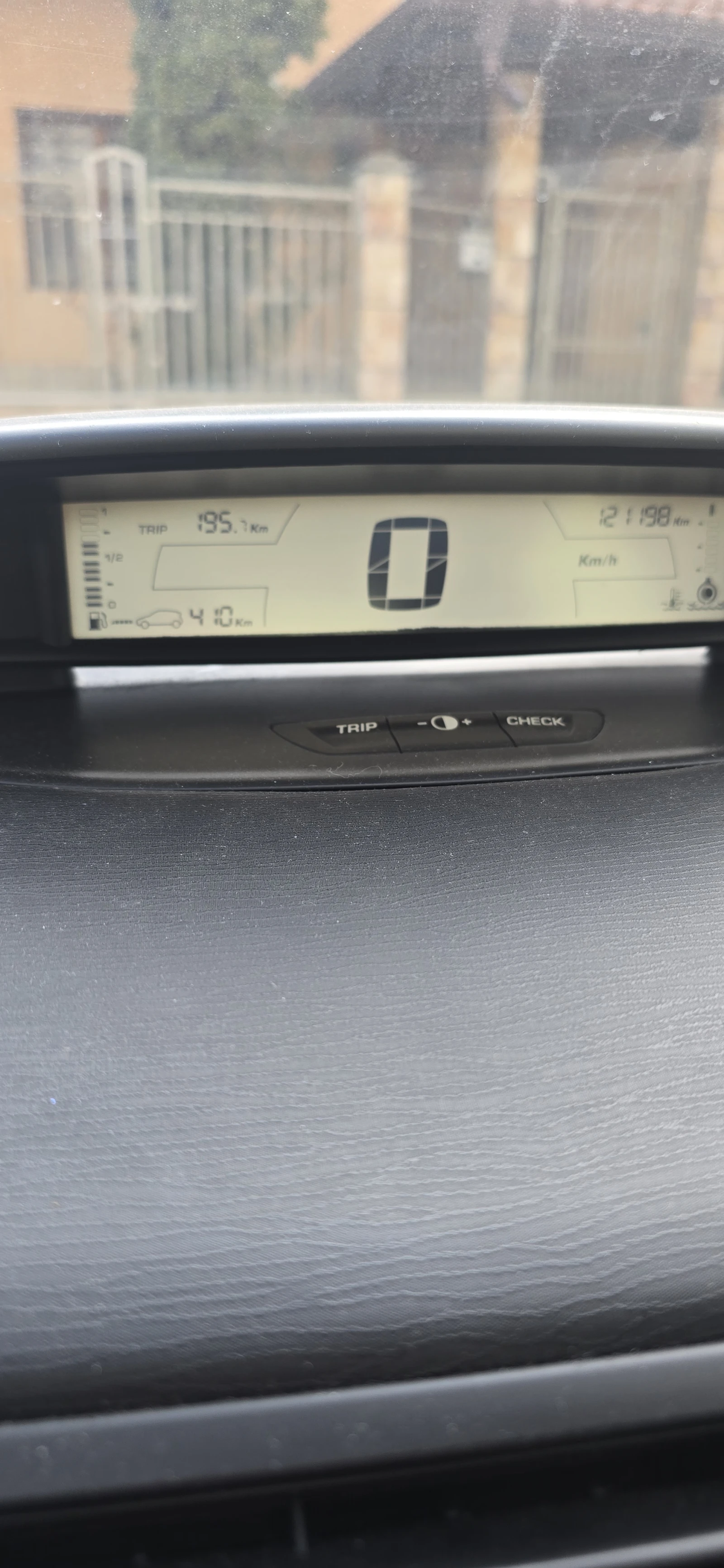 Citroen C4, снимка 8 - Автомобили и джипове - 54128665