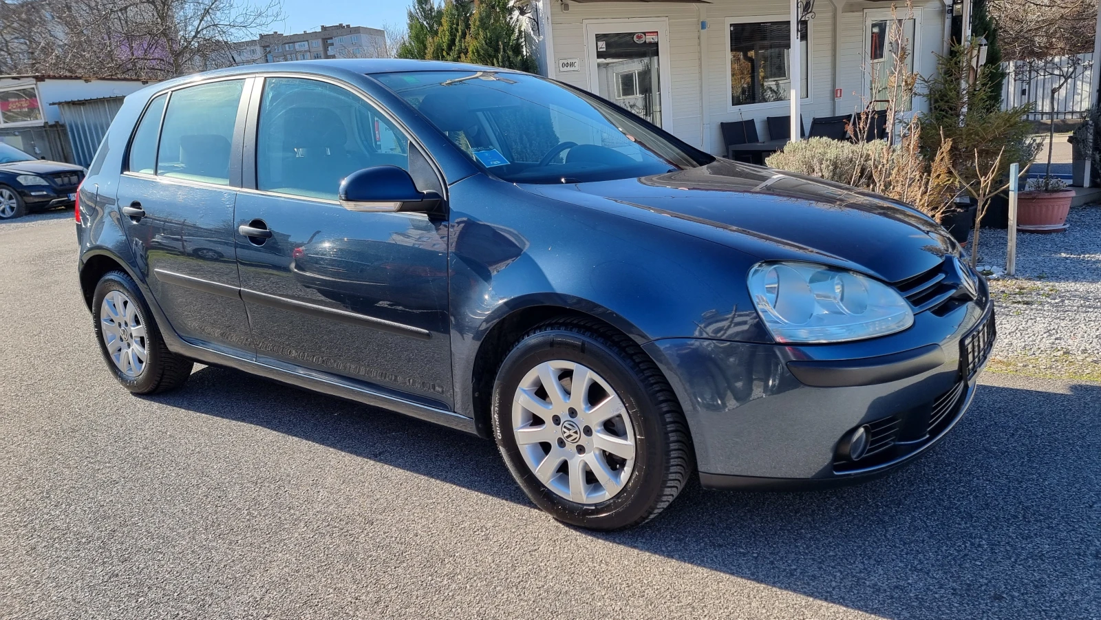 VW Golf 1.9TDI AUTOMATIC Euro4, снимка 3 - Автомобили и джипове - 54186842