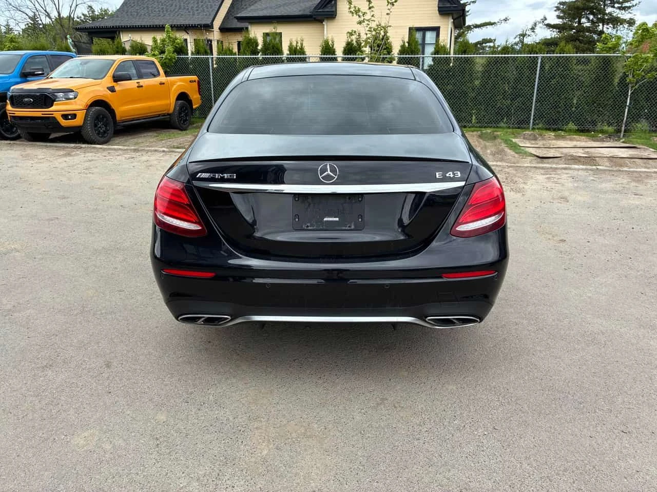 Mercedes-Benz E 43 AMG 4MATIC * АМБИЕНТНО ОСВЕТЛЕНИЕ* ПАНОРАМА* , снимка 5 - Автомобили и джипове - 54710449