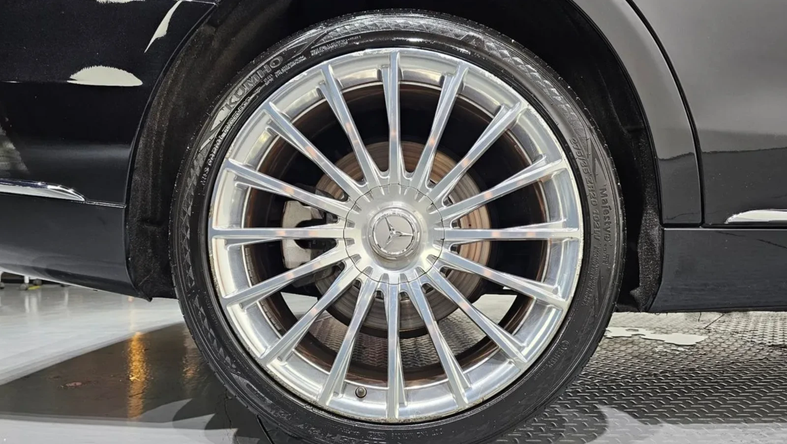 Mercedes-Benz S 560 BURMESTER / МАСАЖИ / DISTRONIC+ / 360 КАМЕРИ /ОБДУ, снимка 5 - Автомобили и джипове - 54740263