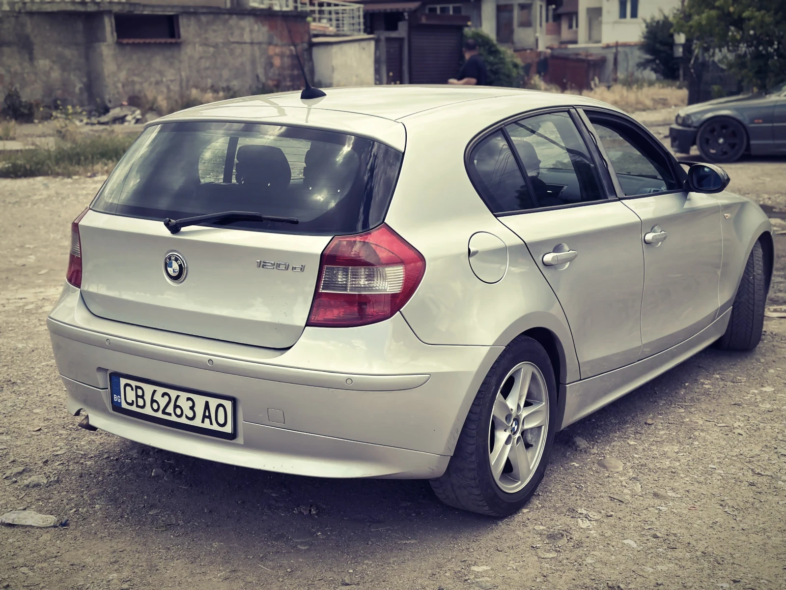 BMW 120, снимка 3 - Автомобили и джипове - 54892444