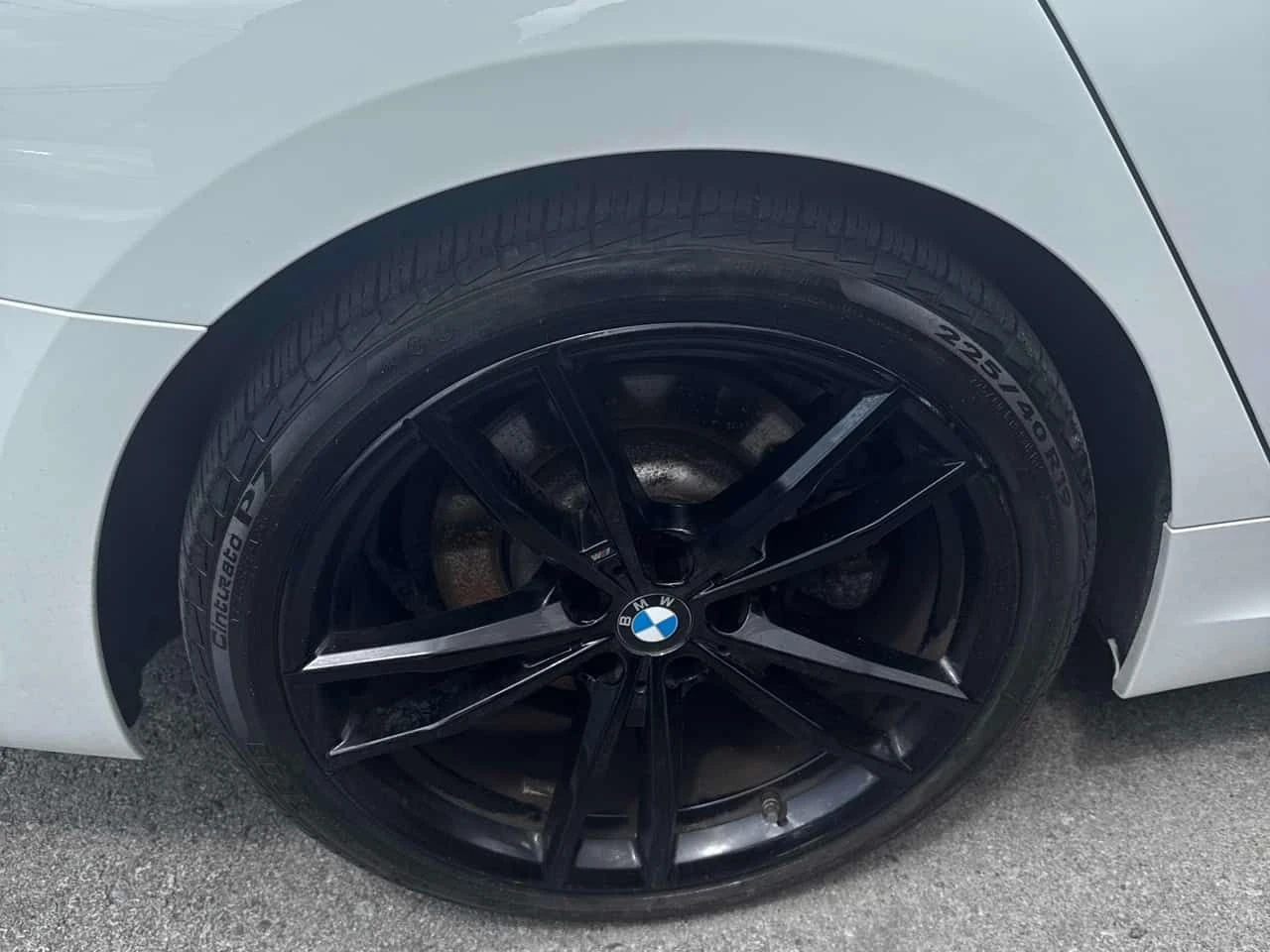 BMW 330 i xDrive/ПОДГРЕВИ/ШИБИДАХ, снимка 17 - Автомобили и джипове - 55064875