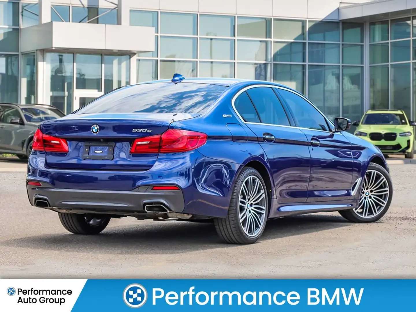 BMW 530E X-Drive* M-Pack* Обдухване* Масаж* 1 собственик , снимка 4 - Автомобили и джипове - 55188742