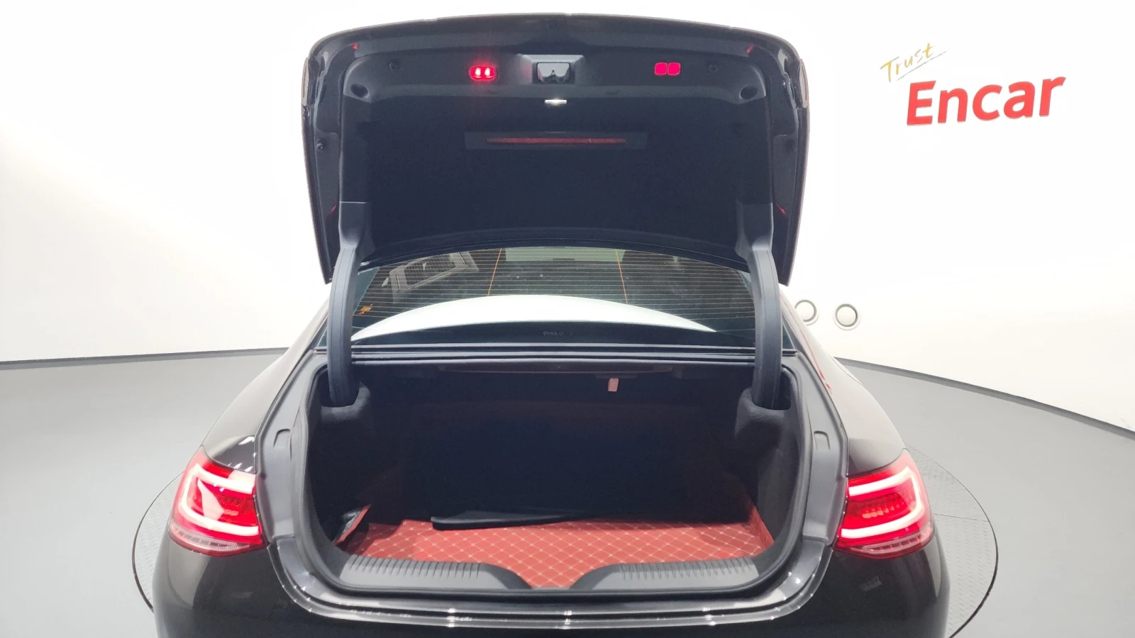 Mercedes-Benz CLS 400 3.0 4MATIC, FULL, снимка 16 - Автомобили и джипове - 55464635