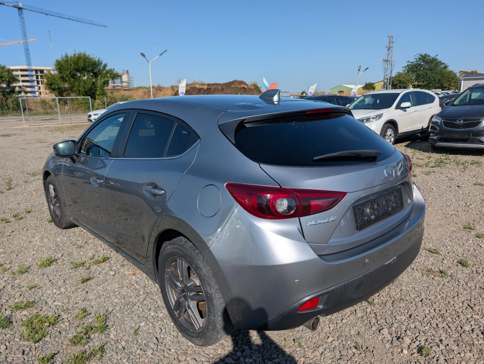Mazda 3 2.0i Skyactive, снимка 6 - Автомобили и джипове - 55474787