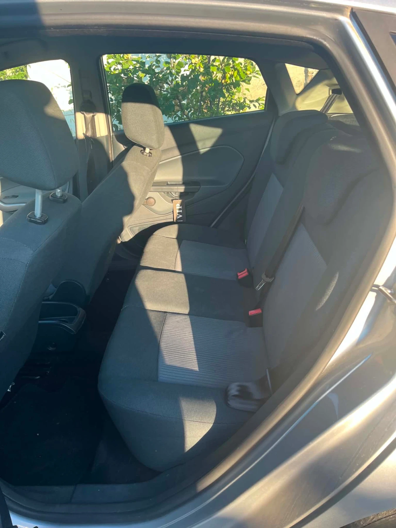 Ford Fiesta 1.3, снимка 8 - Автомобили и джипове - 55670913