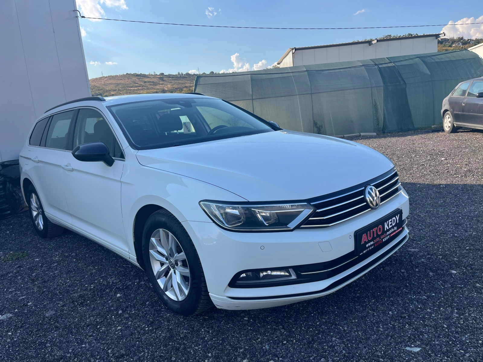 VW Passat 2.0TDI Business Keyless GO, снимка 3 - Автомобили и джипове - 55843698