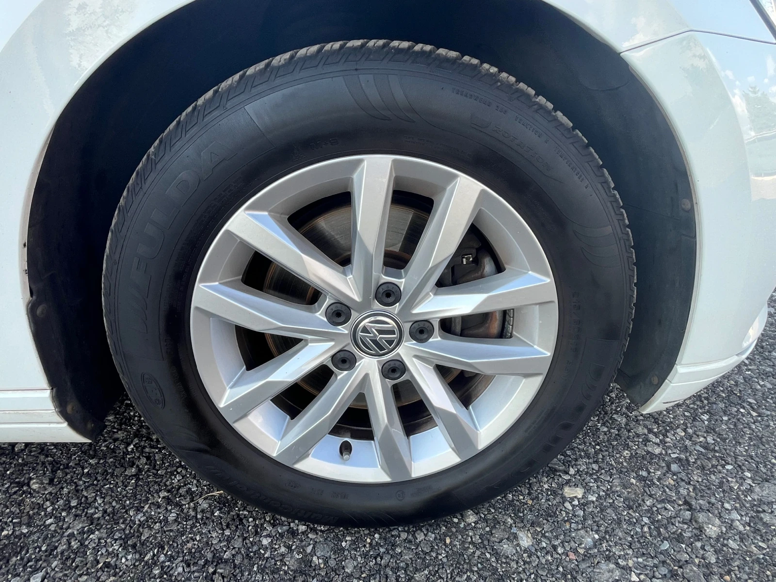 VW Passat 2.0TDI Business Keyless GO, снимка 8 - Автомобили и джипове - 55843698