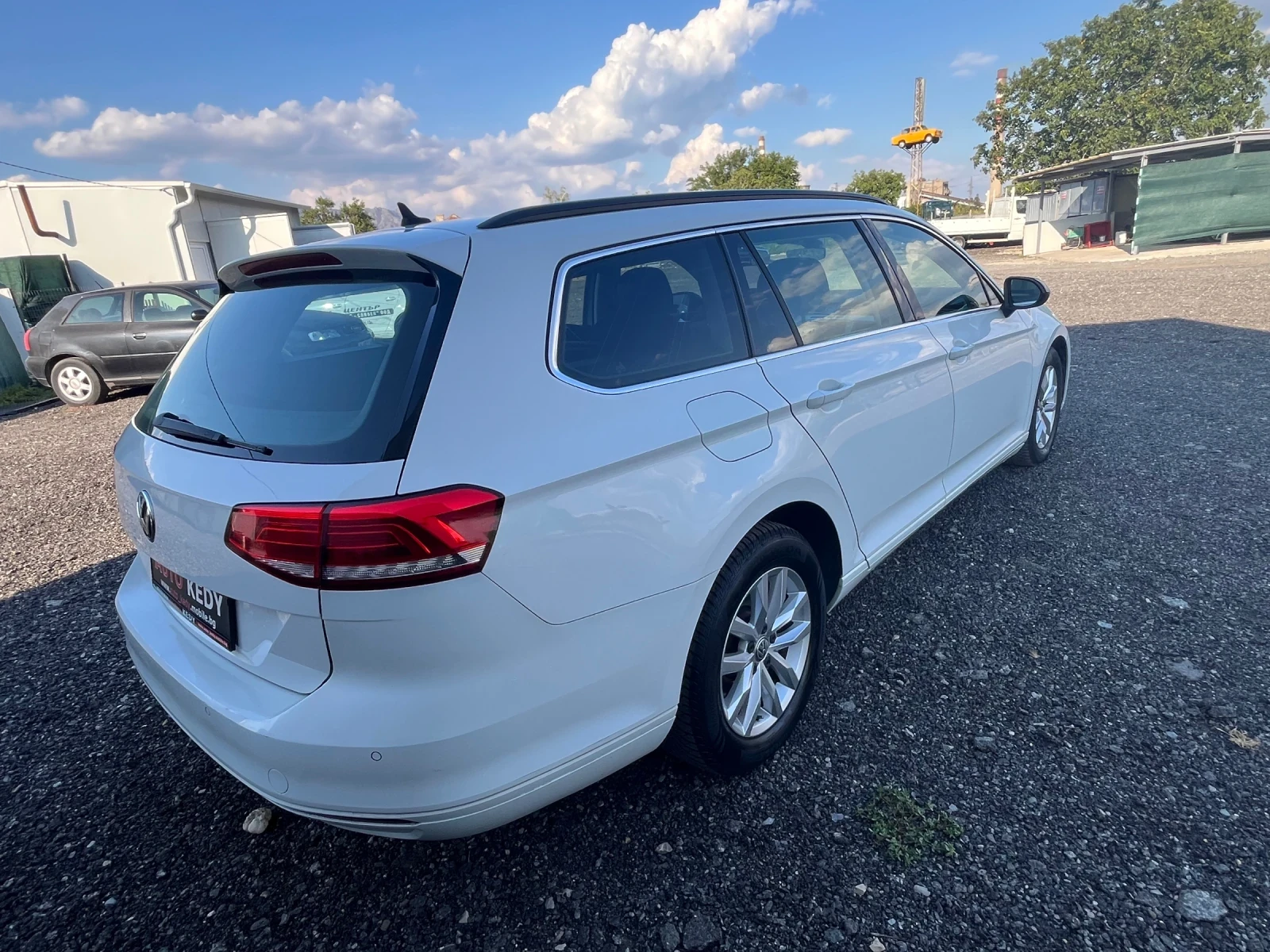 VW Passat 2.0TDI Business Keyless GO, снимка 5 - Автомобили и джипове - 55843698