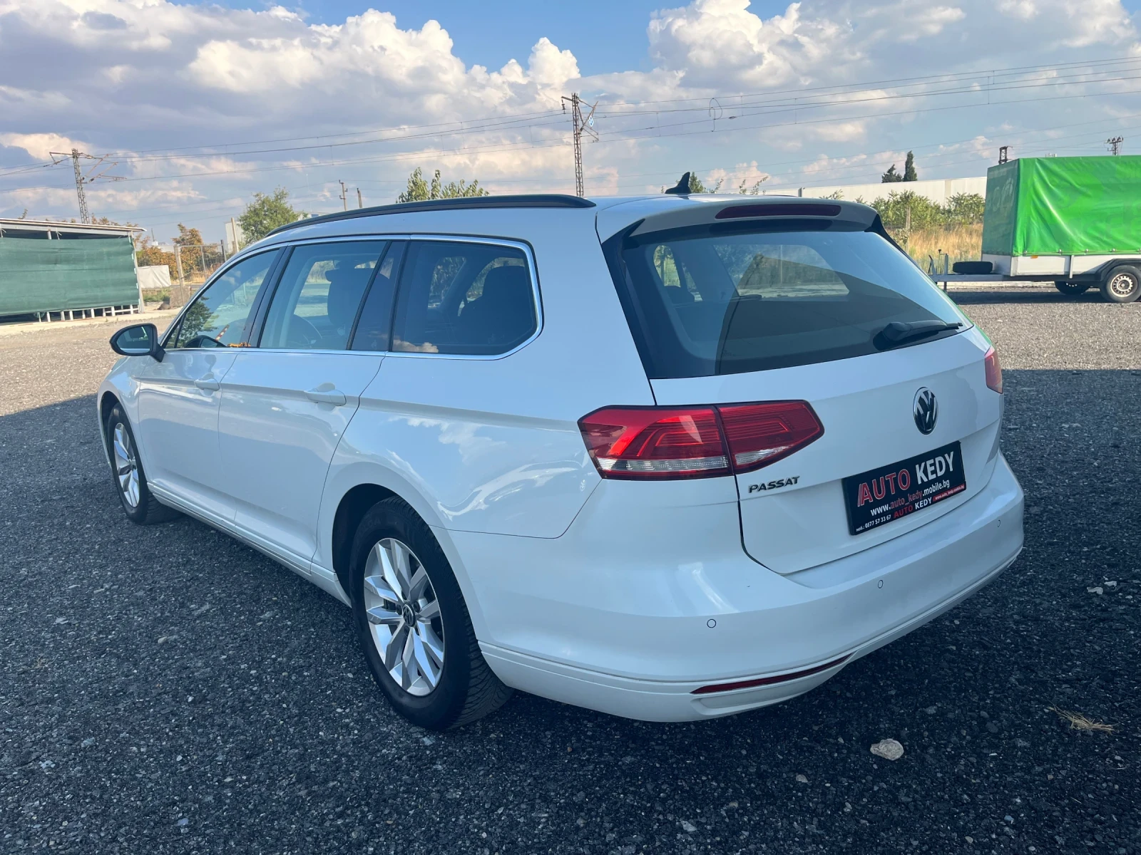 VW Passat 2.0TDI Business Keyless GO, снимка 4 - Автомобили и джипове - 55843698