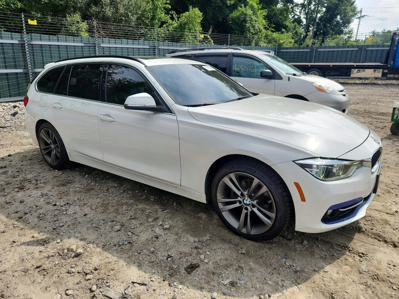 BMW 330 2.0l Xi | Mobile.bg � ����������� 4
