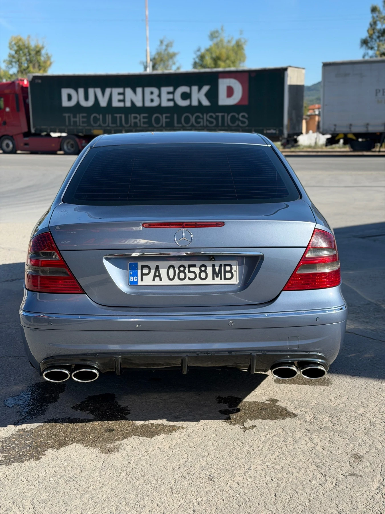 Mercedes-Benz E 320, снимка 5 - Автомобили и джипове - 56344025