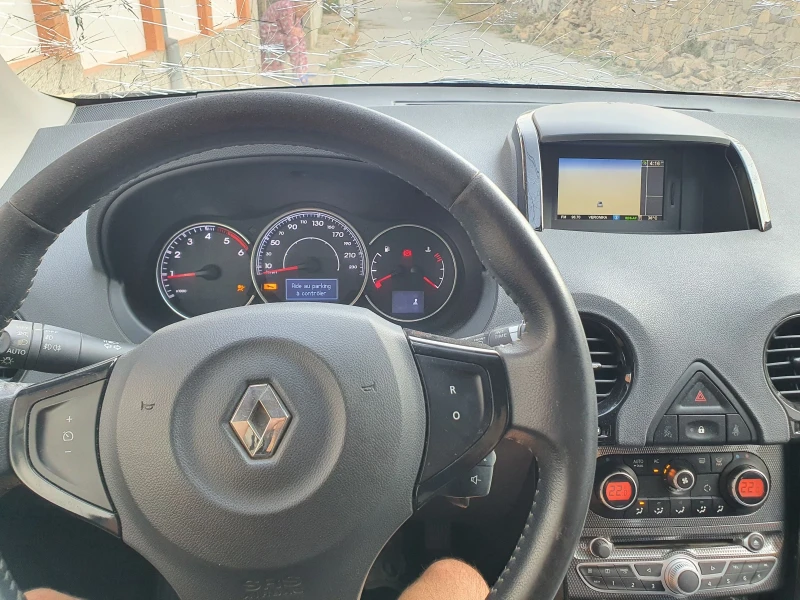 Renault Koleos 2.0 DCI Bose Edition, снимка 6 - Автомобили и джипове - 47184736