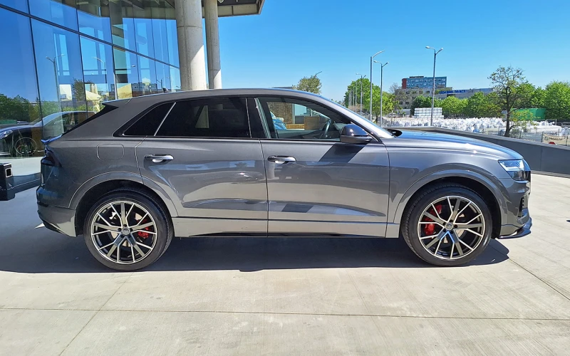 Audi Q8 50 TDI quattro, снимка 2 - Автомобили и джипове - 50817164